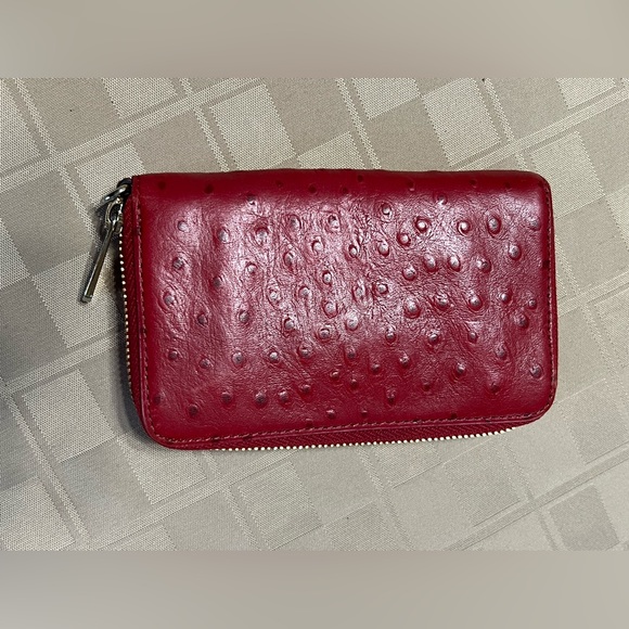 Michael Kors Zip Around Women’s Wallet Red‎ Leather 3.5” X 5.5” EUC - Picture 2 of 6